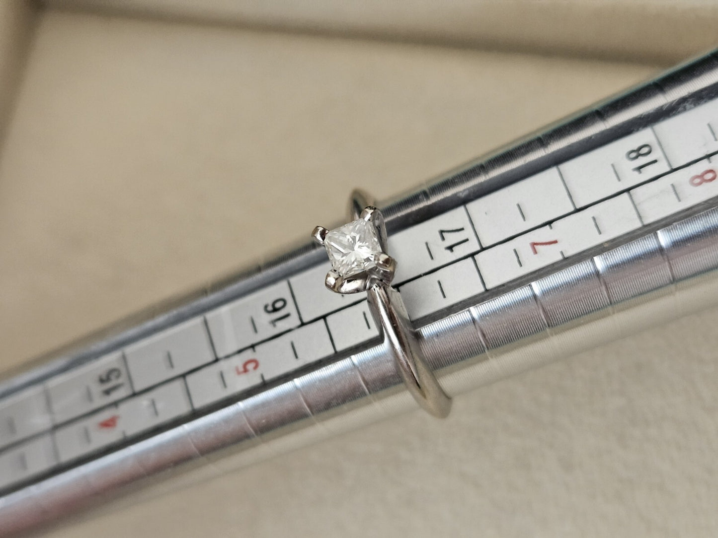 0.25ct Princess Cut Diamond Solitaire Engagement Ring 14k White Gold Size 6
