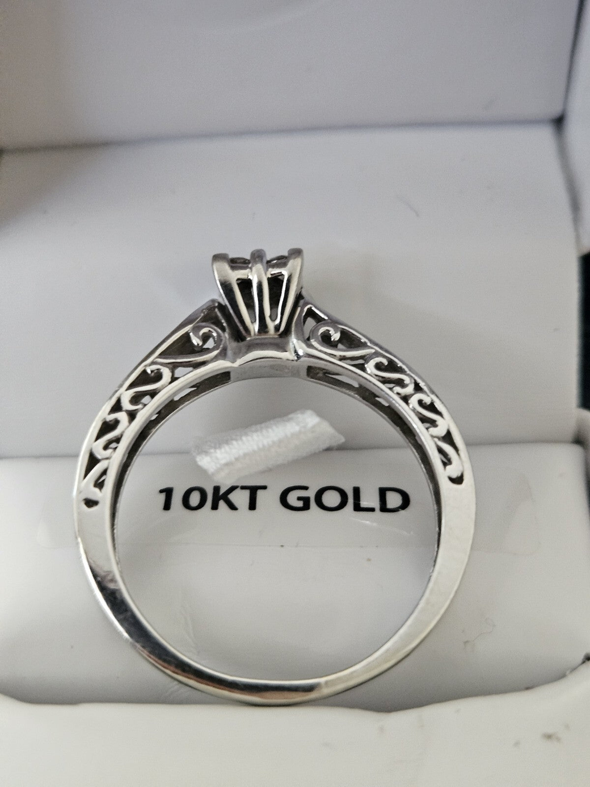 Keepsake White Gold  & 0.2 Carat Diamond Engagement Ring Size 8.25 preowned