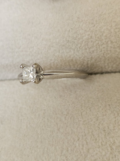 0.25ct Princess Cut Diamond Solitaire Engagement Ring 14k White Gold Size 6