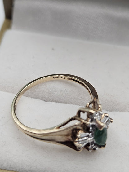 10k Yellow Gold Band Ring Size 7 Prong Set Marquise Green Emerald Diamond vintage preowned