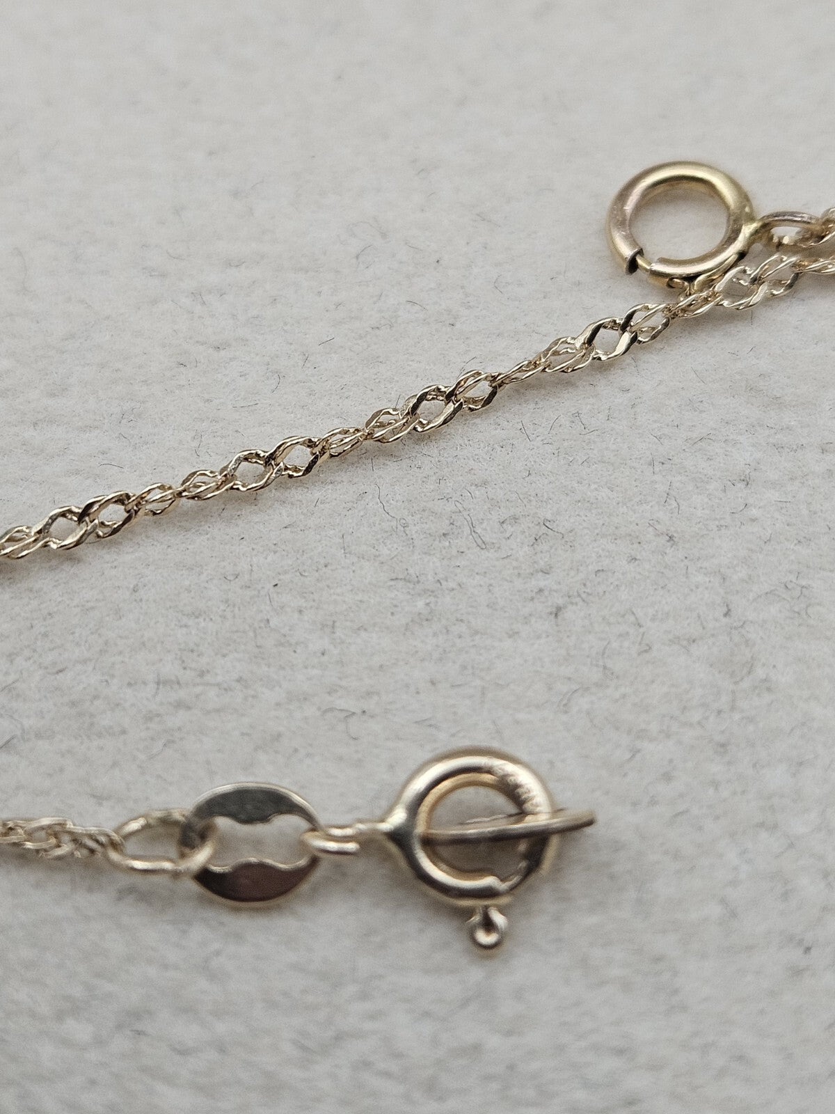 Ladies 14k Two-Tone Single Rose Bracelet Size 9.4" 1.5 Grams vintage