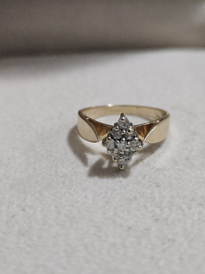 14k yellow gold diamond ring size 6 Women's Jewelry 3.14 Grams