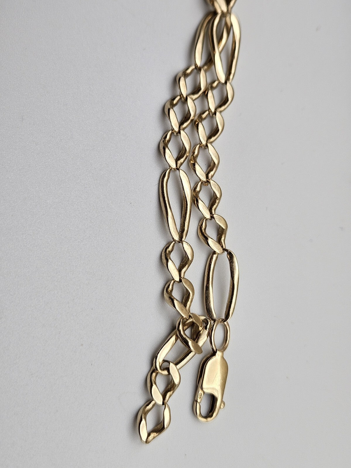 14K Yellow Gold Figaro Link Bracelet 7.7" 6mm Italy Lobster Clasp 9g Vintage