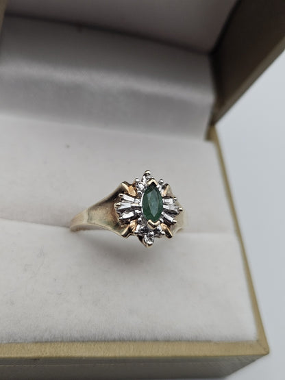 10k Yellow Gold Band Ring Size 7 Prong Set Marquise Green Emerald Diamond vintage preowned