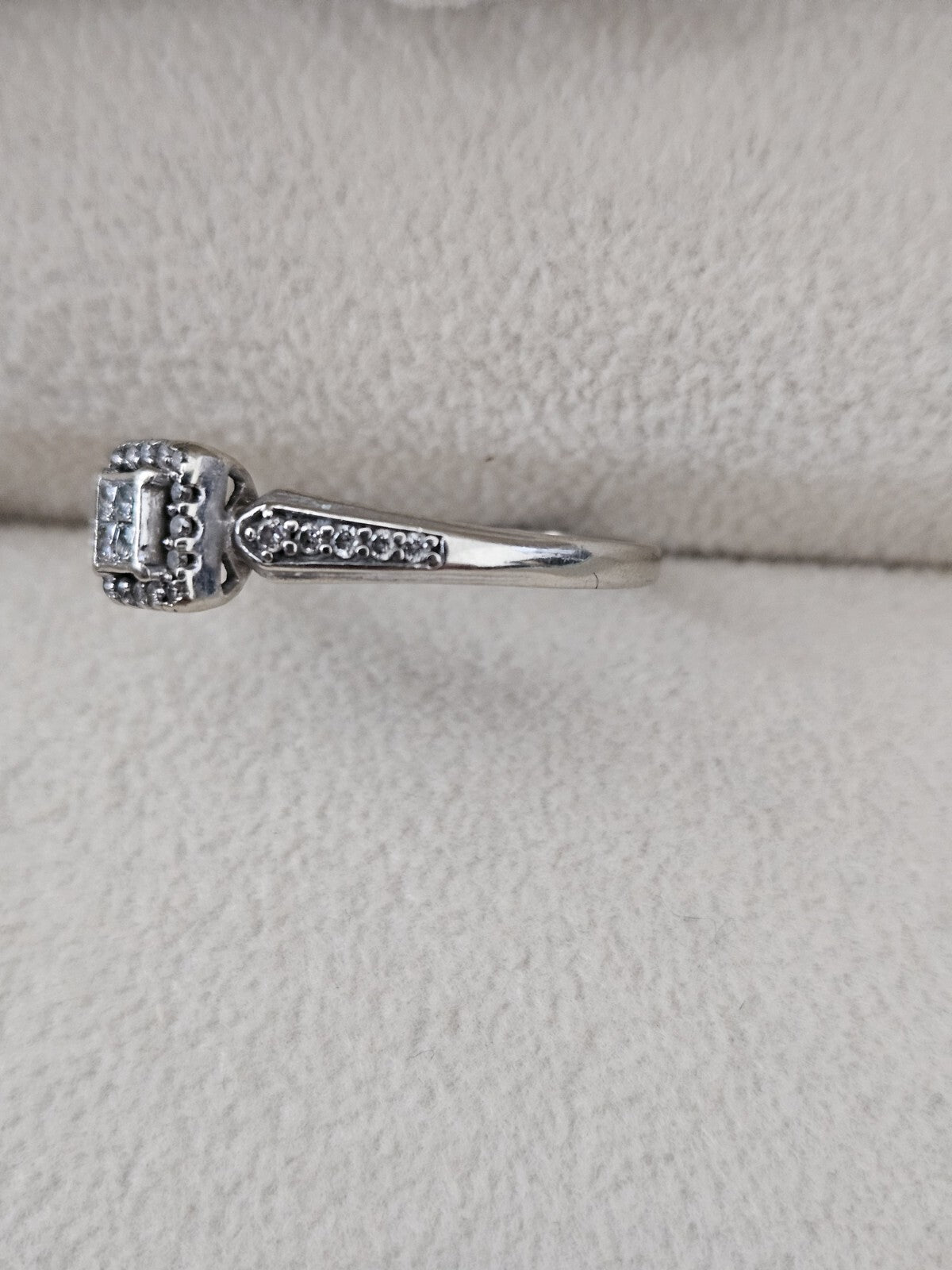 10K Gold Ring Size 8 Natural Diamond Stones  4 Princess Cut And Round 2.3 Grams
