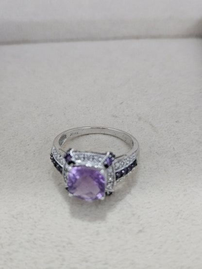 Vintage Estate 14k Yellow Gold Band Ring Emerald Cut Amethyst Size 7