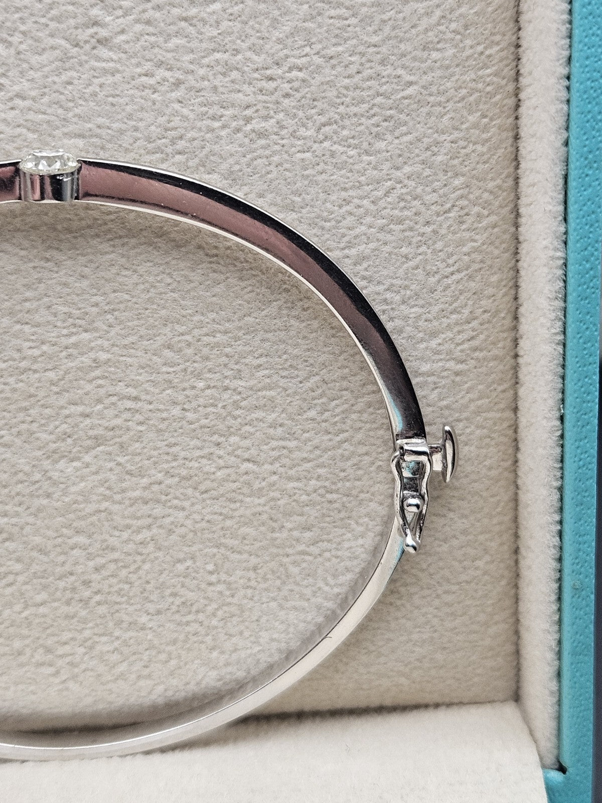14k White Gold Bracelet With Brilliant Round Batural Diamond 0.4ct 10.7 Grams