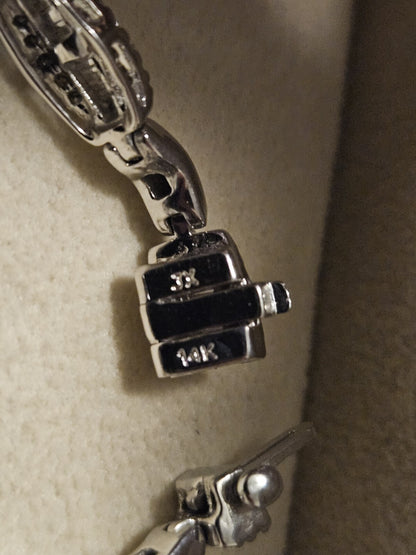 14k Gold Bracelet Tennis Diamond Natural White Gold 7.5" 13.9 gr.