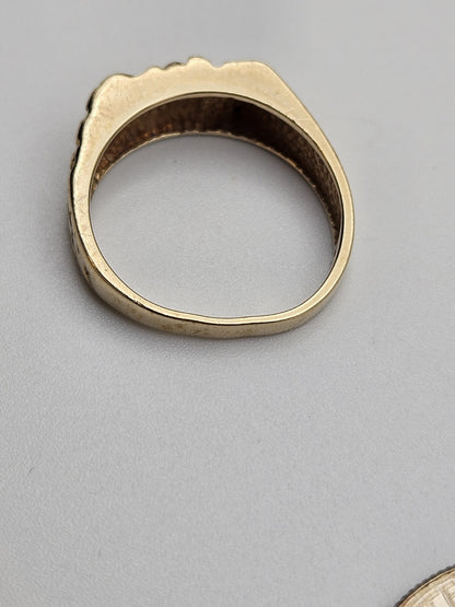 Men’s 10k Gold Nugget And Diamond Ring Size 8.75 4.6 Grams preowned