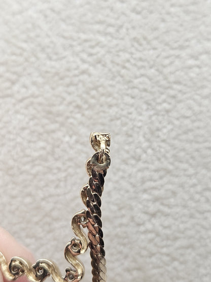 10k Gold Diamond Encrusted V Station Necklace 17in preowened