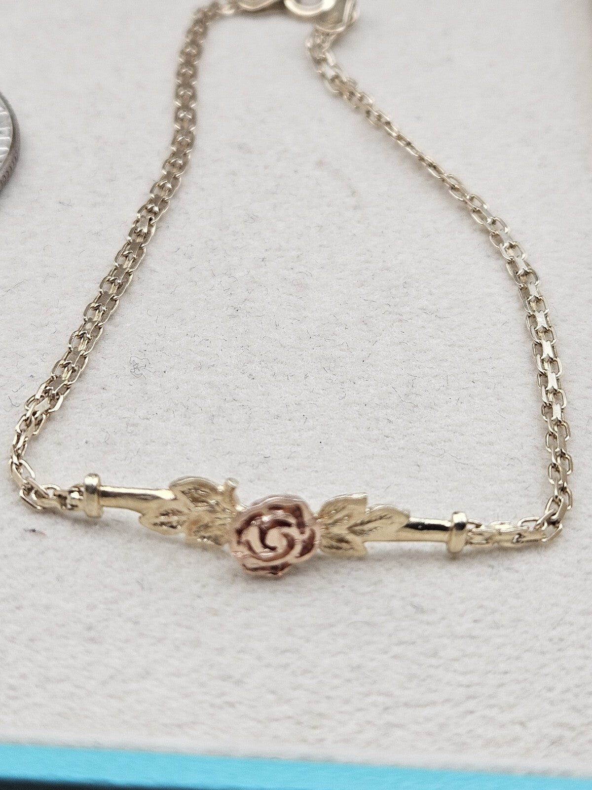 Ladies 14k Two-Tone Single Rose Bracelet Size 7.2" 2.2 Grams