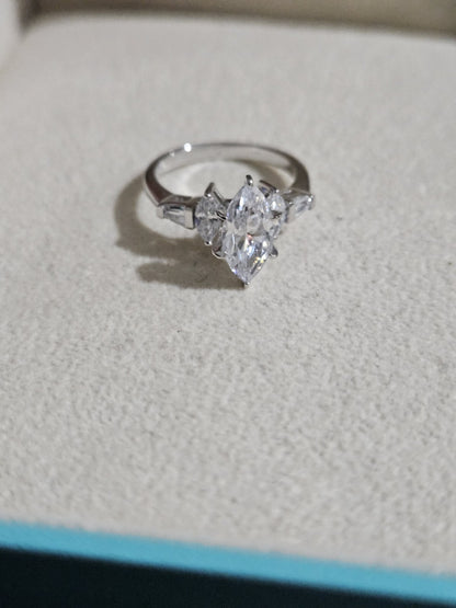 10k Solid Gold Faux Crystal Ring - Marquise Cut Sparkling Engagement Size 7