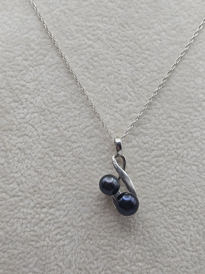 925 Sterling Silver win Double Pearls “Cherries” Pendant 17 Inches