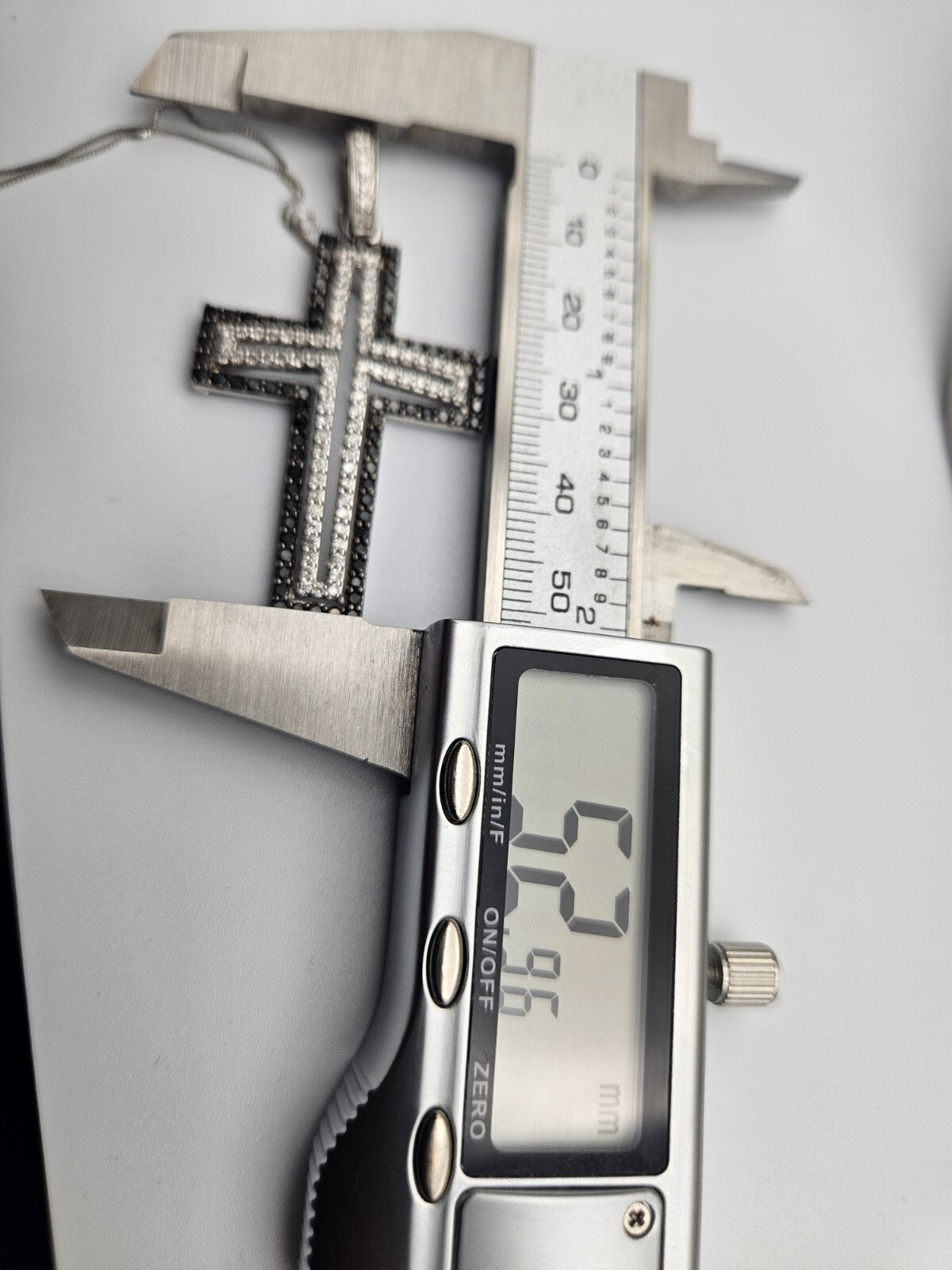 14k Gold Cross Necklace Black And White Natural Diamond Heavy 9 Gram  16.8"