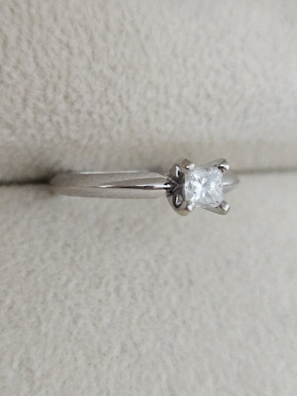 0.25ct Princess Cut Diamond Solitaire Engagement Ring 14k White Gold Size 6