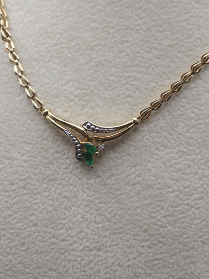 14k Gold Necklace Emerald Green Stone Yellow Gold Jewelry 18 Inches