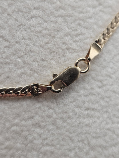 10k Gold Diamond Encrusted V Station Necklace 17in preowened