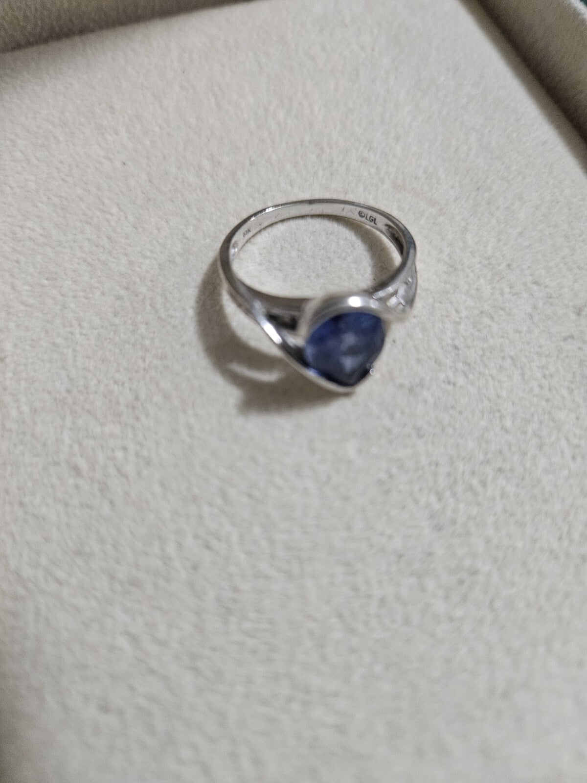 Vintage 10K White Gold Pearshape Blue Stone Ring Jewelery  Size 7 3.1 Grams