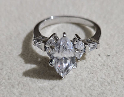 10k Solid Gold Faux Crystal Ring - Marquise Cut Sparkling Engagement Size 7
